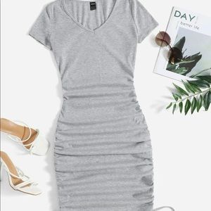 SHEIN V-neck Drawstring Ruched Side Dress